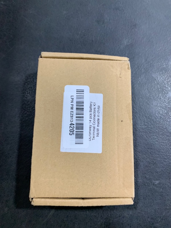 Photo 1 of DLronwey Battery Terminal Connectors,Military Spec Positive Negative Heavy Duty Battery Terminals with 4 pcs 2 Gauge 3/8" Copper Lugs,4 Heatshrink,2 Cover and Anti Corrosion Washers