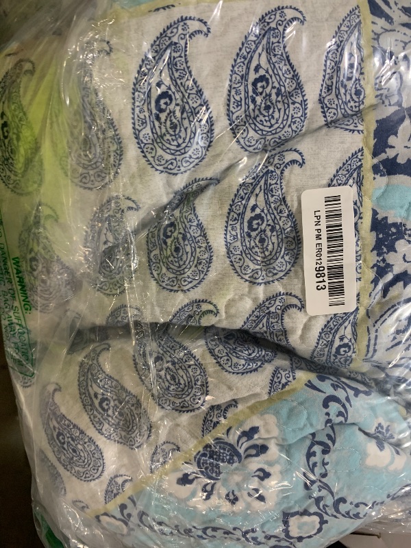 Photo 1 of KASENTEX Country-Chic Printed Pre-Washed Quilt Bedding Set - Microfiber Fabric Quilted Pattern Bedding (Multi-Blue B, Queen + 2 Shams)
