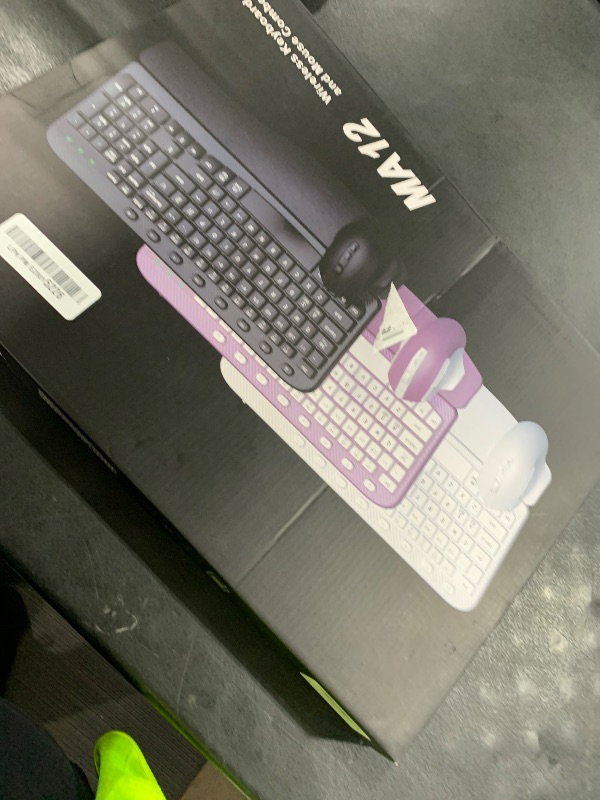 Photo 1 of Wireless Keyboard and Mouse Combo123456