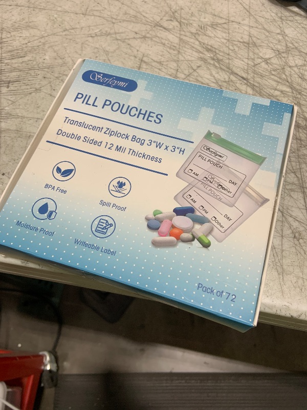 Photo 1 of Serfeymi 72 Pcs Zippered Pill Pouches Organizer Plastic Bags 3 X 3 Inches 12 mil Self Sealing with Slide Lock Writable Label Translucent Travel Medicine Storage Bag Case and 1 Pc Marker-Green+White