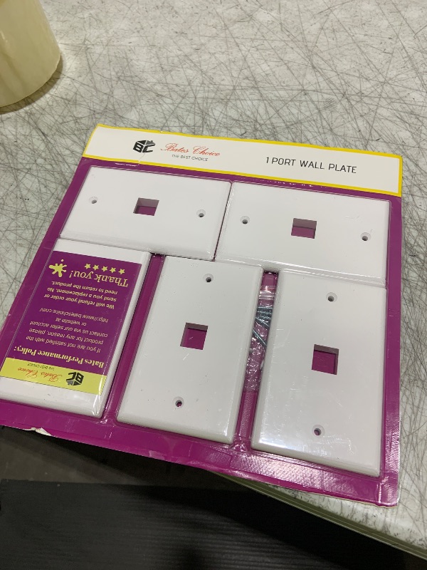 Photo 1 of Bates 1 Port Keystone Jack Wall Plate - 5 Pack, Ethernet, Cat6, 1 Gang