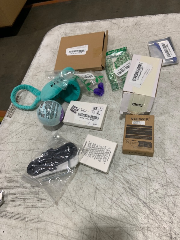 Photo 1 of box lot. misc. items
----final sale / no returns ---