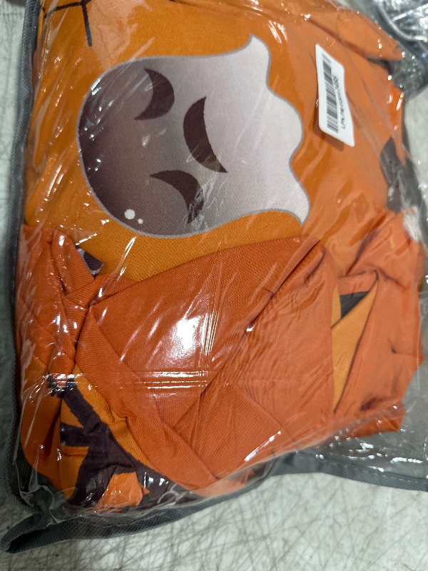 Photo 1 of Menghomeus Halloween Bedding Set Queen Black Duvet Cover Set 3D Cartoon Pumpkin Ghost Pattern Festival Themed Comforter Cover Set for 