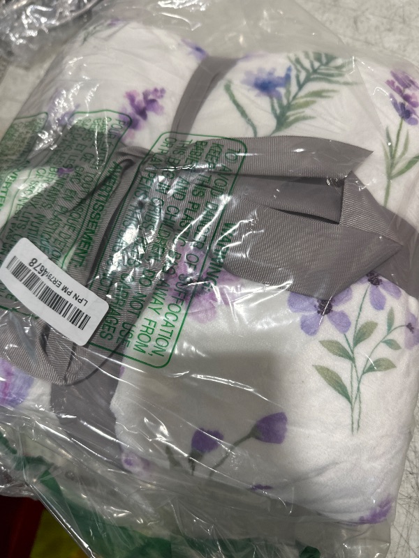 Photo 1 of Bestraily Purple Lavender Floral Throw Blanket Flower Botanical Throw Blankets Ultra Soft Cozy Flannel Throw Blanket Lightweight Fleece Fuzzy Plush Throw Blankets for Bed Chair Couch 60" X 80"
