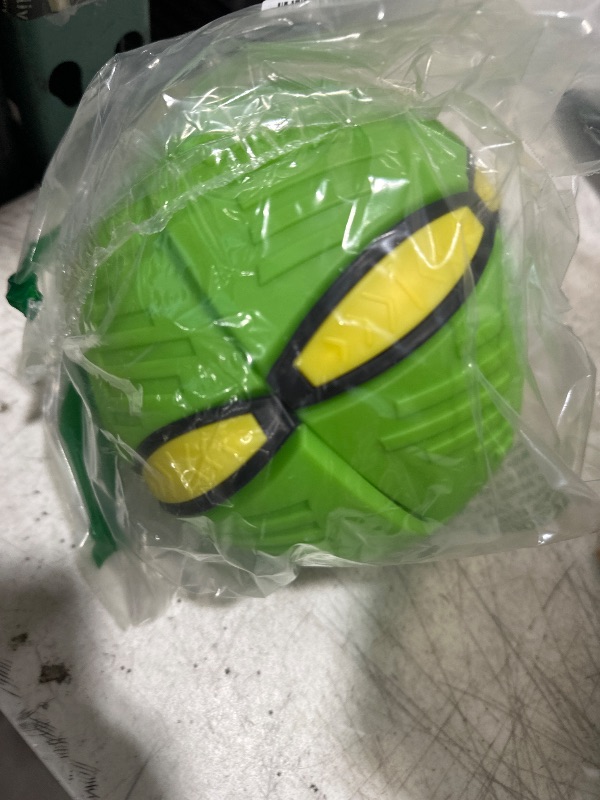 Photo 1 of BADWALT Pet Toy Flying Saucer Ball, Flying Saucer Ball Dog Toy with 3 Light for Interactive Dog,Cats, Children's Foot Ball,Outdoor Games,Camping Games-Green               