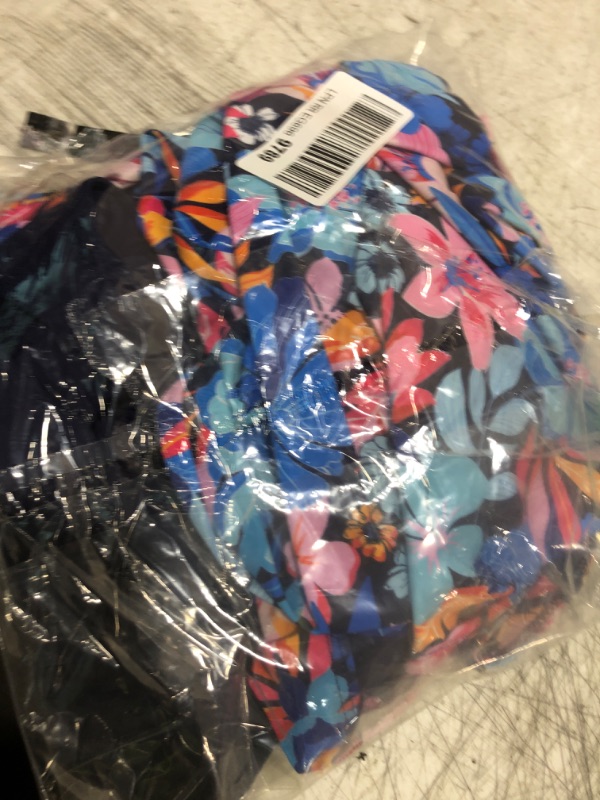 Photo 1 of Women Blue Multicolor Tankini Swimsuits with Shorts - Two Piece Tummy Control Bathing Suits Top with Two Pockets Bottom Swimwear L