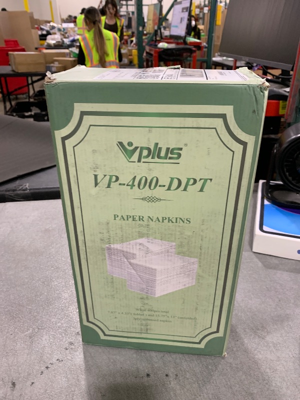 Photo 1 of Vplus 400 Pack Premium Quality Guest Towels Disposable Dinner Napkins Soft, Absorbent, Party Napkins for Dinners or Catering Events?and Everyday Use (White, 400)