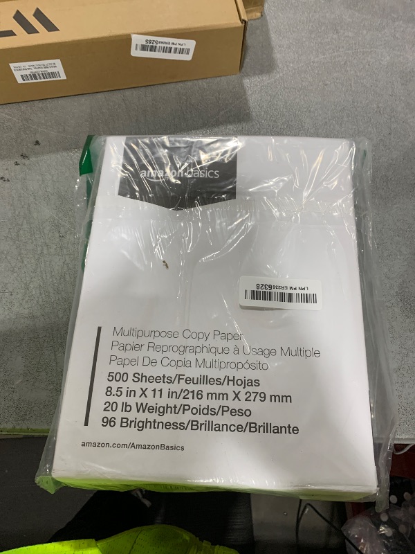 Photo 1 of Amazon Basics Multipurpose Copy Printer Paper, 8.5 x 11 Inches , 20 lb, 1 Ream, (500 Sheets), 96 Bright, White