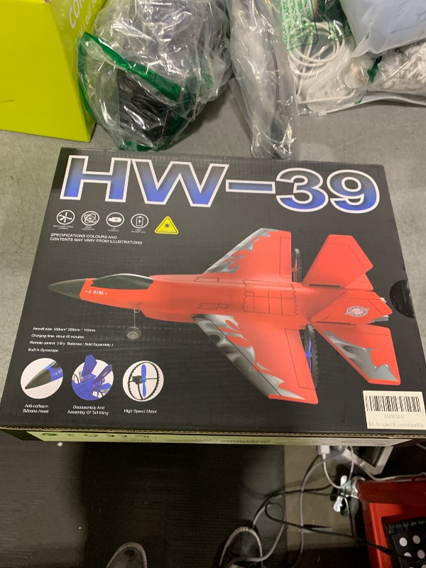 Photo 1 of Gordengdy F35 2 CH Fighter RC Airplane - 2.4GHz Remote Control Plane with 6 Axis Gyro & Two Batteries RC Jet Aircraft for Adults Beginners Maximum Control Distance 400 Feet 20 Minutes Flight Time