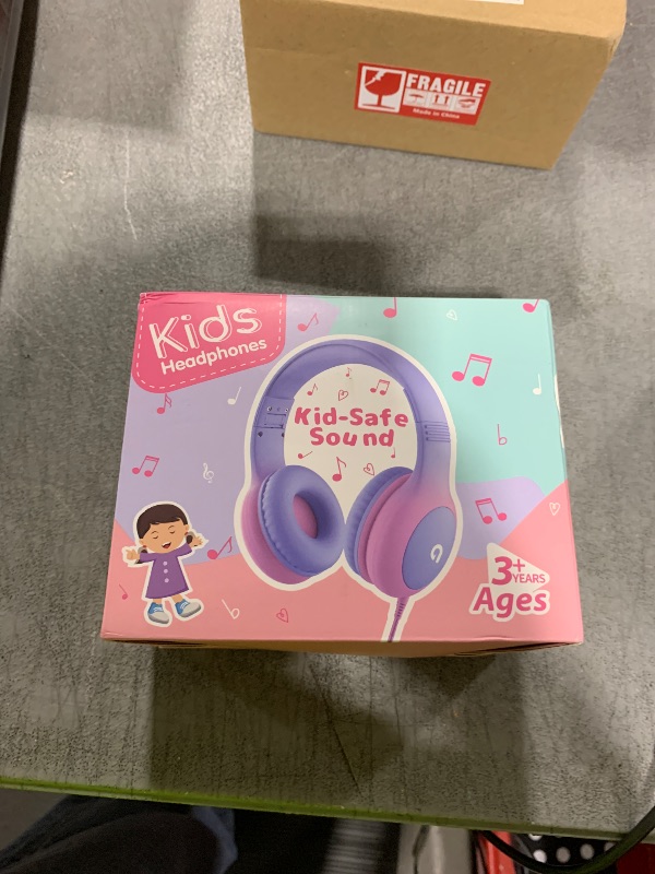 Photo 1 of ADOOPE Wired Kids Headphones with USB C Plug, 85dB Volume Limiting Safe Hearing Protection, Adjustable Headband, Tangle-Free Cord Headphones for School, Tablet, Travel(Gradient Purple)