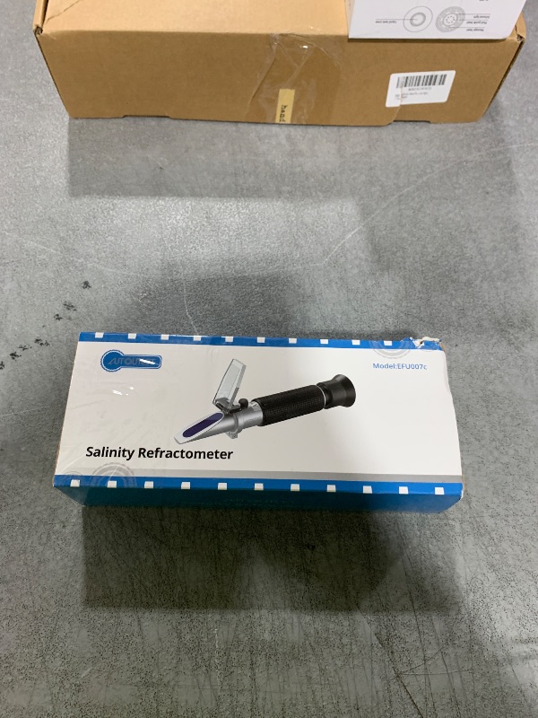Photo 1 of AUTOUTLET Salinity Refractometer Saltwater Aquarium for Seawater, Pool, Tank, Marine, Fishkeeping, 0-100PPT & 1.000-1.070 Salinity Tester with ATC Function Salinity Hydrometer Kit