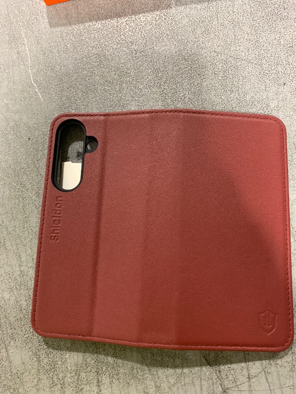 Photo 1 of Cellphone Case 