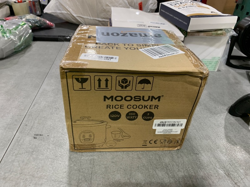Photo 1 of MOOSUM Electric Rice Cooker with One Touch for Asian Japanese Sushi Rice, 3-cup Uncooked/6-cup Cooked, Fast&Convenient Cooker with Ceramic Nonstick Coating inner pot, Auto Warmer, Blue