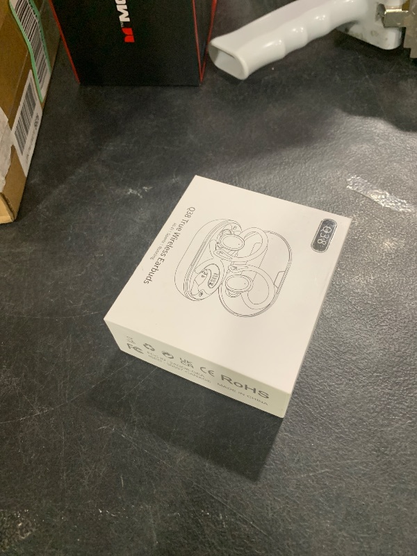 Photo 1 of Wireless Earbuds