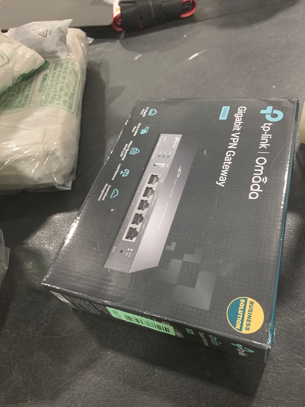 Photo 1 of TP-Link ER605 V2 Wired Gigabit VPN Router, Up to 3 WAN Ethernet Ports + 1 USB WAN, SPI Firewall SMB Router, Omada SDN Integrated, Load Balance, Lightning Protection