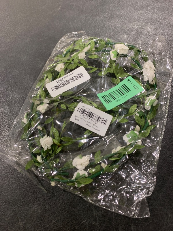 Photo 1 of AWAYTR Fashion for Bohemian Style Wedding Flower girl Headdress Floral Flower Garland Headwear Headbands (White)