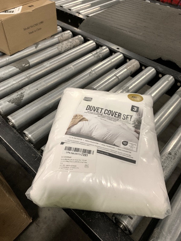 Photo 1 of Utopia Bedding Duvet Cover King Size - 3 Piece with Zipper Closure - 1 Comforter Cover 104X90 Inches & 2 Pillow Shams 20X36 Inches (White) Comforter Not Included