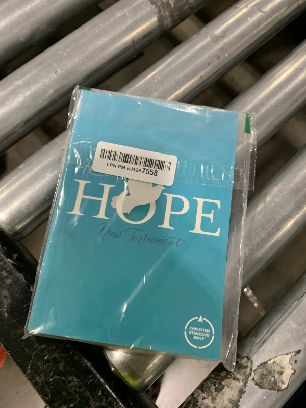 Photo 1 of Here's Hope New Testament: Christian Standard Bible
