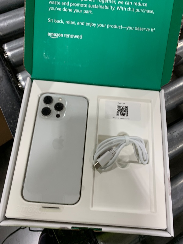 Photo 1 of Apple iPhone 15 Pro Max, 1TB, White Titanium - locked (Renewed Premium) PASSCODE ACTIVATED