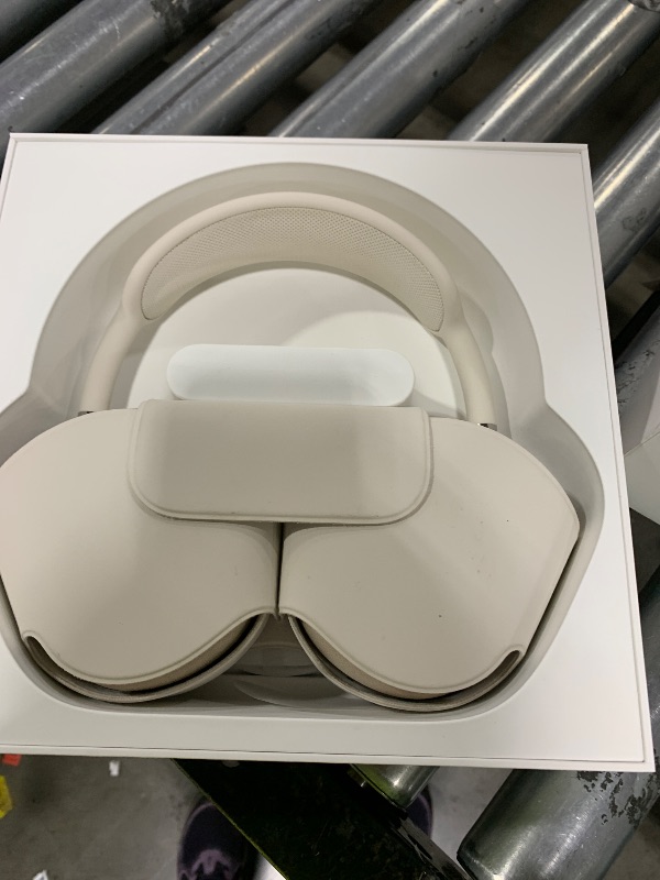 Photo 1 of Apple AirPods Max Wireless Over-Ear Headphones, Pro-Level Active Noise Cancellation, Transparency Mode, Personalized Spatial Audio, USB-C Charging, Bluetooth Headphones for iPhone - Starlight