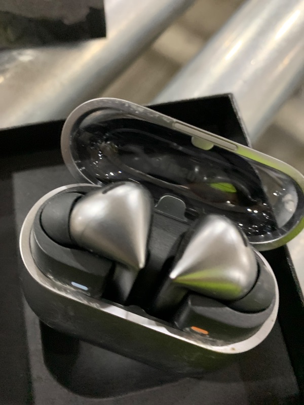 Photo 1 of Samsung Galaxy Buds 3 Pro AI True Wireless Bluetooth Earbuds, Noise Cancelling, Sound Optimization, Redesigned Comfort Fit, Silver [US Version, Amazon Exclusive, 2Yr Warranty]