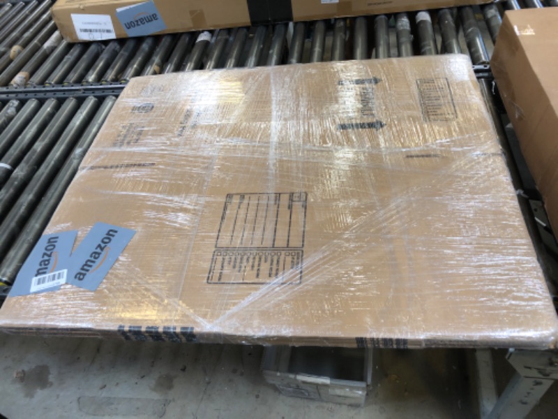 Photo 1 of BOX USA Moving Boxes Large Heavy Duty 18x18x24 (6-Pack) Corrugated Cardboard Box for Shipping, Mailing, Packing, Packaging and Storage 18"L x 18"W x 24"H