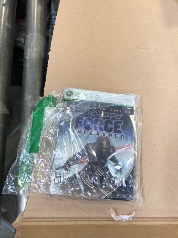 Photo 1 of Star Wars The Force Unleashed: Ultimate Sith Edition -Xbox 360