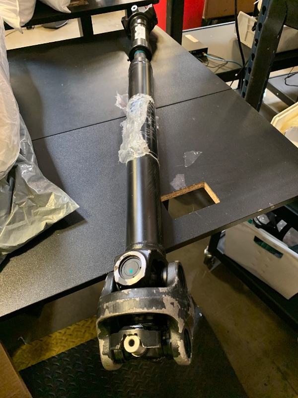 Photo 1 of Front Complete Drive Shaft Prop Shaft Driveshaft Assembly Compatible with Jeep Cherokee 1987-2001, Comanche 1987-1992, Wagoneer 1987-1990, 4WD Automatic Transmission 32.25inch Replace# 53005542