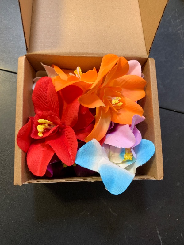 Photo 1 of 8pcs Hawaiian Flower Hair Clips, Bohemian Orchid Hairpin, Artificial Tropical Phalaenopsis Hair Barrette Hibiscus Hair Clips for Seaside Holiday, Bridal Hair Accessories Pins Headwear for Women Girl