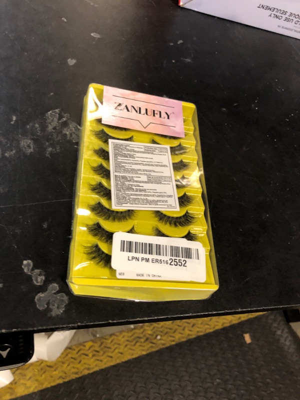 Photo 1 of False Eyelashes Russian Strip Lashes D-Curly Wispy Natural Look zanlufly Lashes Like Eyelash Extension Volume Transparent Band Cat Eye Fake Eyelashes Pack