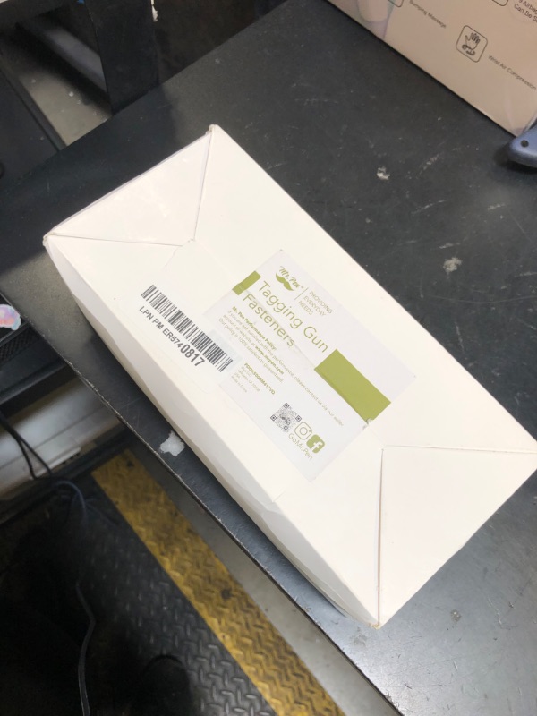 Photo 1 of Mr. Pen- Standard Tagging Gun Fasteners, 3 Inch, 5000 pcs, White, Tag Gun Refills