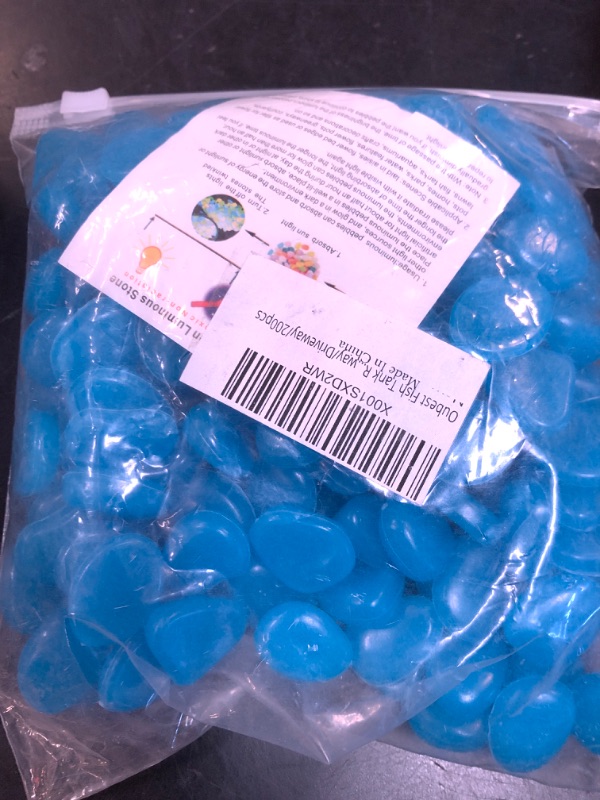 Photo 1 of Oubest Fish Tank Rocks Glow Blue/Glow in The Dark Pebbles for Garden/Fish Tank/Aquarium/Plant Pots/Bonsai Walkway/Driveway 200pcs