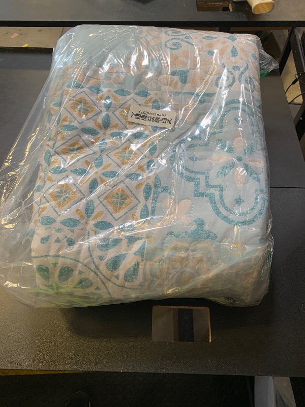Photo 1 of Dobuyly Patchwork Quilt Set Queen Size, Aqua Blue Boho Summer Bedspreads Coverlet Set, 3 Pieces Soft Lightweight Microfiber Quilt Bedding Set for All Seasons 96"x90"