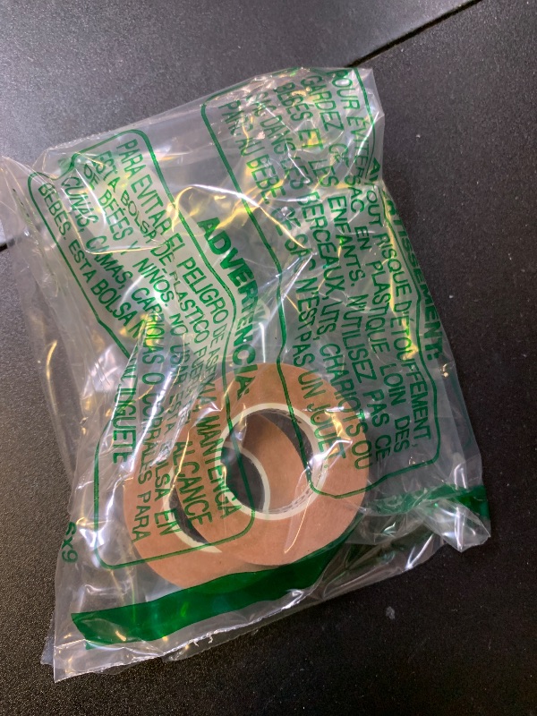 Photo 1 of 3M Micropore Tan Surgical Tape 1.25 Cm (5 ROLL)