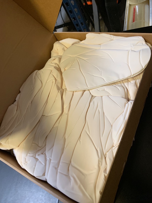 Photo 1 of REST® Evercool® Cooling Comforter, King/Cali King, Blanket for Hot Sleepers, All Season Bedding to Keep Cool for Night Sweats, Breathable Lightweight Blanket, 106x90 Inches, Snow Ivory