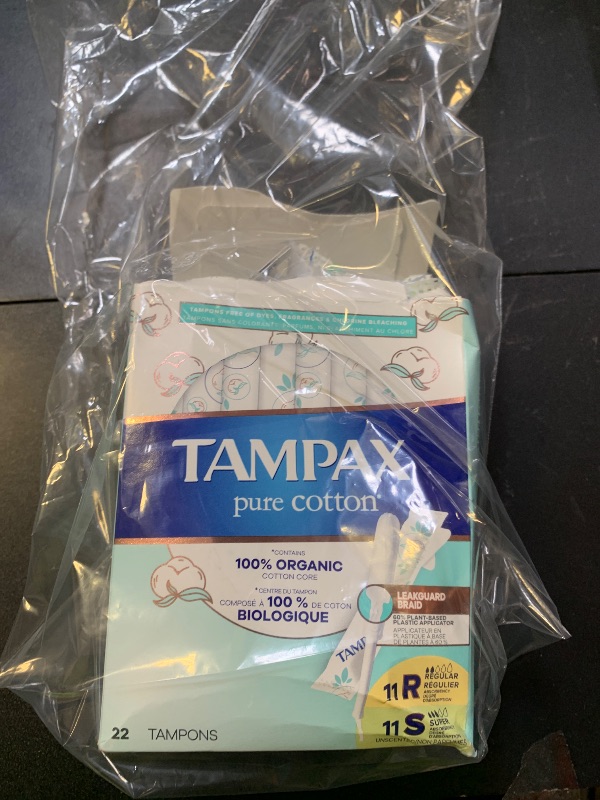 Photo 1 of Tampax PURE COTTON 22-pack (11 Regular/11 Super)