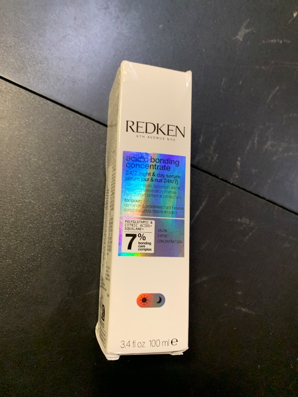 Photo 1 of Redken Acidic Bonding Concentrate 24/7 Night & Day Serum For Damaged Hair - Nourishes & Restores, Overnight Repair & Protection