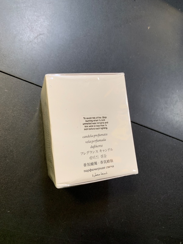 Photo 1 of Diptyque Feu de Bois Scented Candle 190g