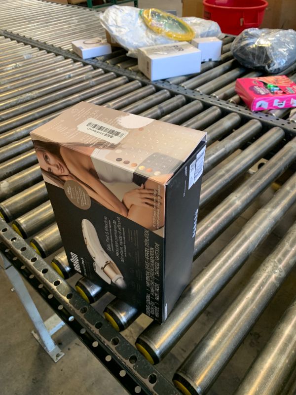Photo 1 of Braun Smart IPL, Silk·Expert Pro 5: at Home Laser Hair Removal for Women and Men, Permanent Visible Hair Reduction in Hair Regrowth for Body & Face, with Venus Swirl Razor, Corded, IPL5137