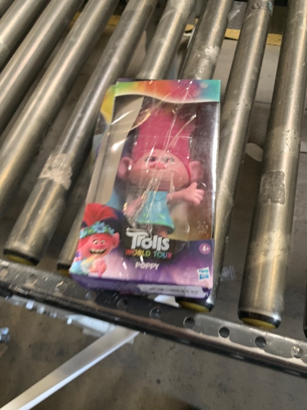 Photo 1 of DREAMWORKS TROLLS World Tour Poppy Medium Doll