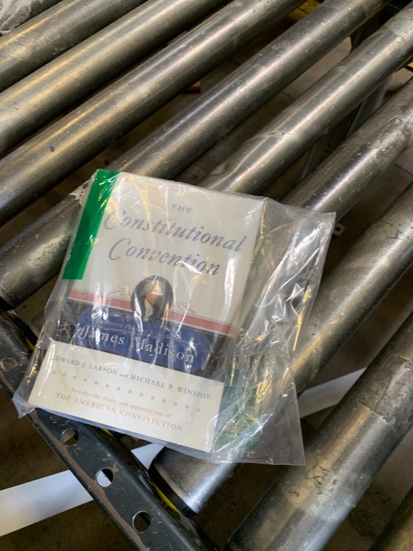Photo 1 of The Constitutional Convention: A Narrative History from the Notes of James Madison (Modern Library Classics)