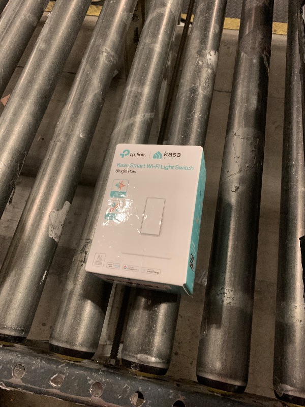 Photo 1 of TP-Link Accessory Switch TL-HS200 Smart Switch with Energy Monitoring Retail
