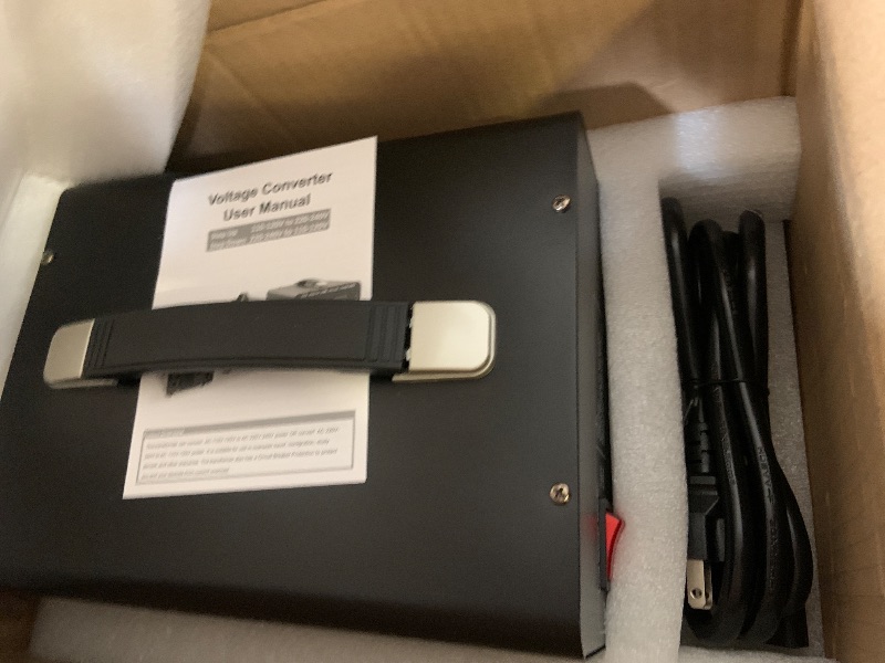 Photo 1 of LVYUAN 5000 Watt Voltage Converter Transformer Heavy Duty Step Up/Down AC 110V/120V/220V/240V Power Converter with 3 US Outlets, 3 Universal Outlets, Resettable Circuit Breaker Protection