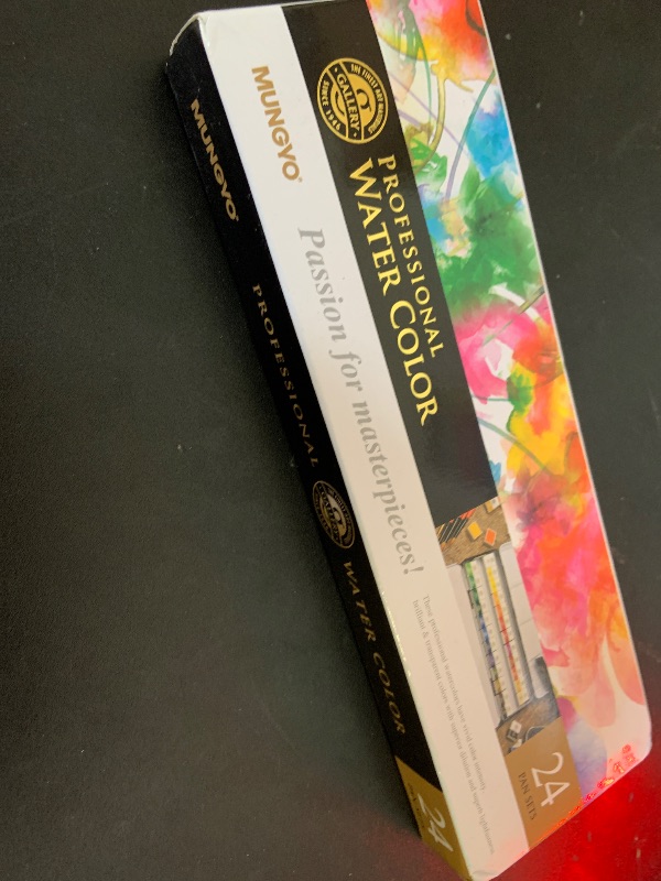 Photo 1 of Mungyo Professional Half Pan Size Water Colors Set in Tin Case/Integral Mixing Palette in The lid (24 Colors)