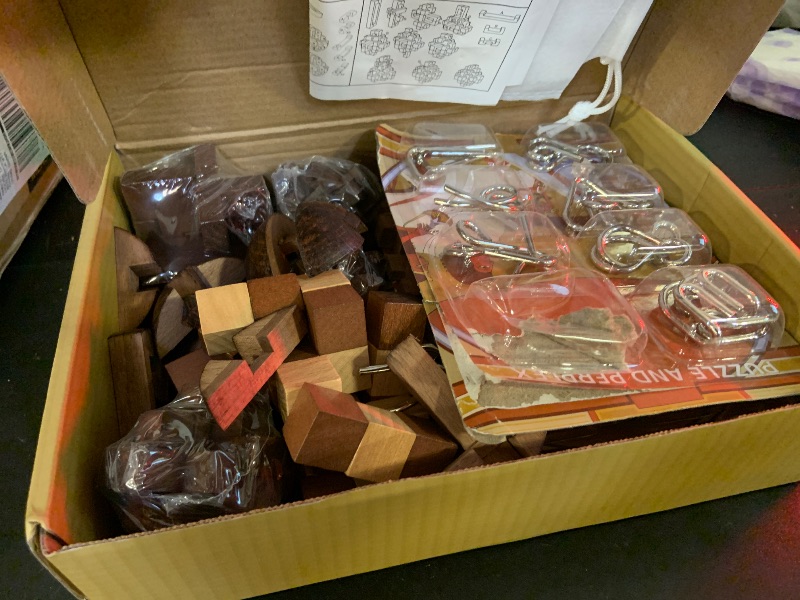 Photo 1 of RLYLF 30pcs Brain Teaser Puzzles Game for Adults and Kids Ancient Wooden and Metal Puzzles 3D Educational Toys IQ Logic Train Family Games Party Favor Coffee Time Unlock Interlock Puzzles Box