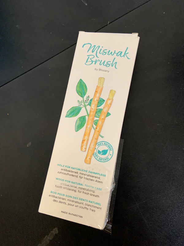 Photo 1 of Miswak Toothbrush - Traditional Arabian Toothbrush, Wooden Toothbrush, for Natural White Teeth, 5pcs by BLISSANY