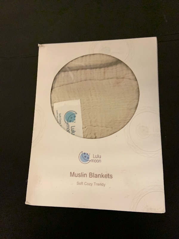 Photo 1 of Lulu moon Muslin Baby Blanket - Cotton Quilt Blankets for Toddlers - Reversible Nursery Crib Blanket for Baby Boys and Girls 47"x47"(Olive)