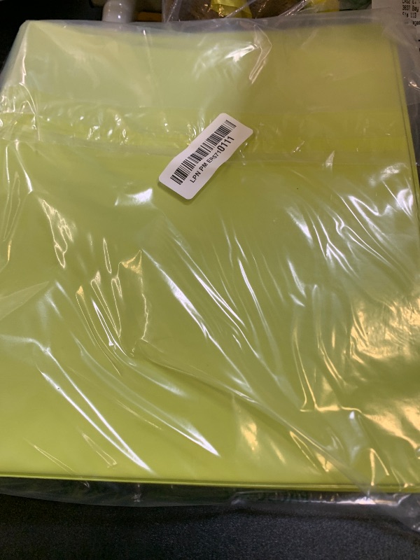 Photo 1 of 1 Inch 3 Ring Binder 1” Binder Green Clear View Cover with 2 Inside Pockets, Colored School Supplies Office and Home Binders – by Enday