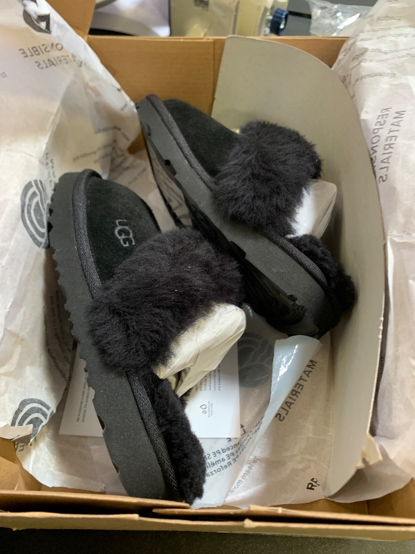 Photo 1 of UGG Unisex-Child Cozy Ii Slipper, BLACK , 01
