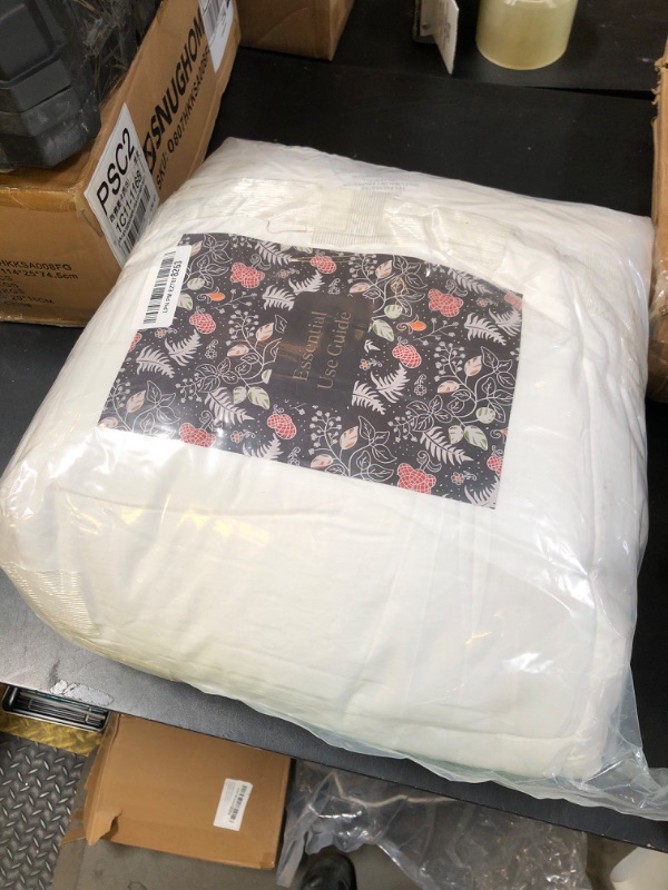 Photo 1 of DWR 100% Cotton Fabric Down Alternative Comforter, Ultra-Soft Skin-Friendly Cloud Breathable Eucalyptus Microfiber Filled Duvet Insert, Lightweight, Queen (88x88, White)